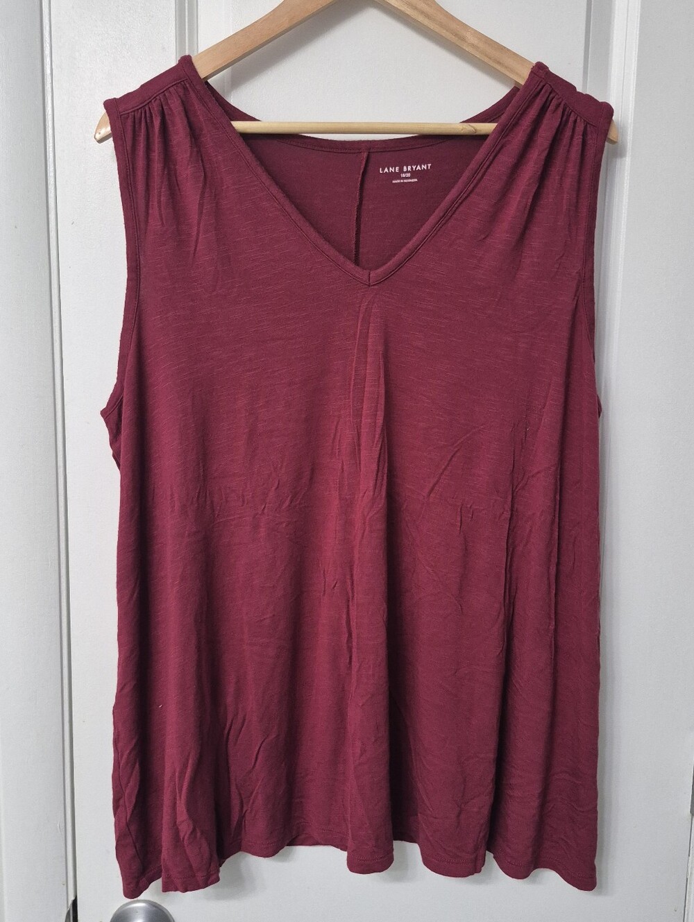 Lane Bryant Swing V-Neck Tank Top Womens XL 18/20 Burgundy Tunic Stretch Flowy